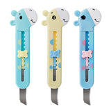 Deli 2022 Mini Cute Portable Utility Knife Small Size Random Color Comfortable Durable Fresh Various Styles to Choose