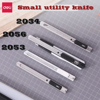Deli small size utility knife office school student small cutter SK5 material blade random color delivery