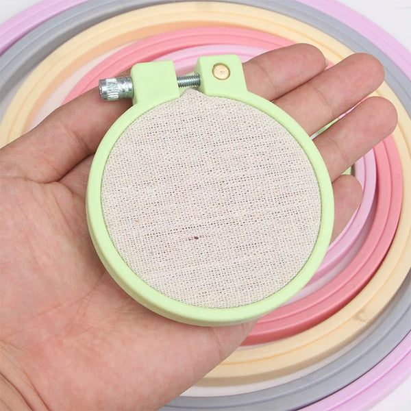 AOOKMIYA Embroidered Stretch Embroidery Hoops  Tool Embroidered Hoop Circles  Embroidery Frame Ring Random Color Hand Sewing Accessories