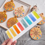 AOOKMIYA New Wooden Palette Round Snowflake Shape Watercolor Paint Tray Portable Pendant Palette Art Student Painting Supplies