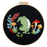 AOOKMIYA Cute Dancing Frog Flower Embroidery Kit Cross Stitch Kit with Instructions Needles Thread Kit for Craft Gift Home Decor