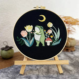AOOKMIYA Cute Dancing Frog Flower Embroidery Kit Cross Stitch Kit with Instructions Needles Thread Kit for Craft Gift Home Decor