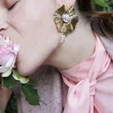 Holiday popular brand retro style jewelry women's large round flowers exaggerated exquisite ear clips popular party accessories