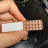 AOOKMIYA Portable Mini Watercolor Palette 8/18 Grid Ring Pigment Box Student Artist Travel Sketch Nail Painting Art Supplies